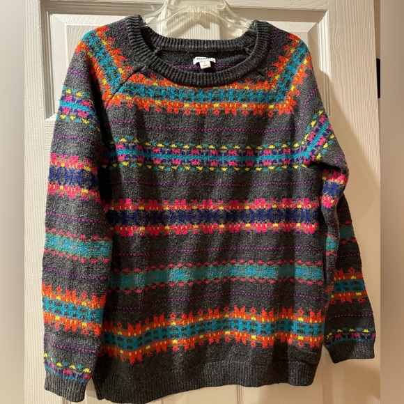 Old Navy fair isle knit colorful sweater! - Picture 2 of 3